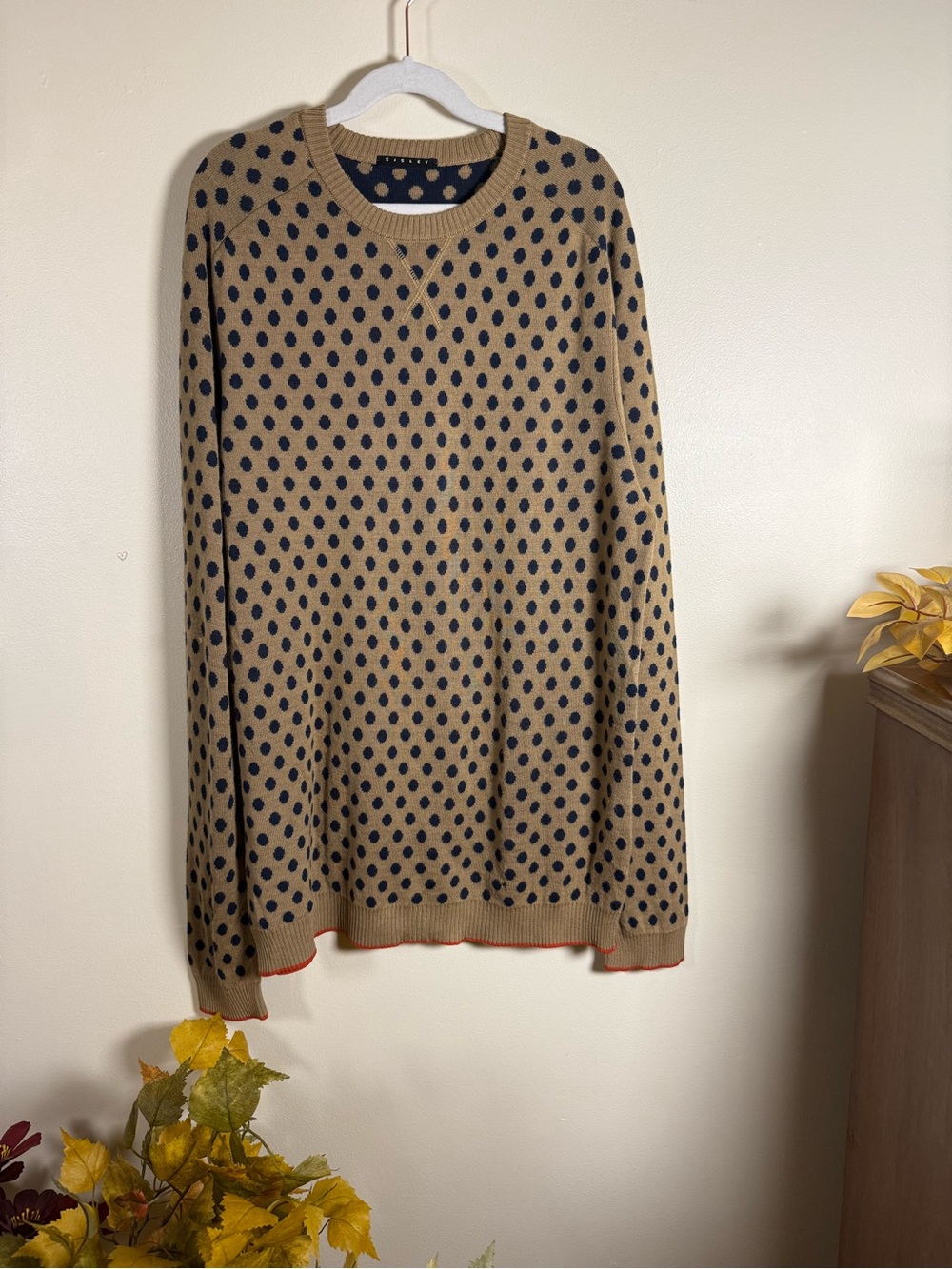 Camel Navy Polka Dot Crewneck Sweater Women’s S Orange Trim